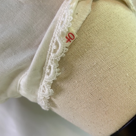 Vintage Cream Button Shirt with Lace and Bell Sleeves - Picture 8 of 9